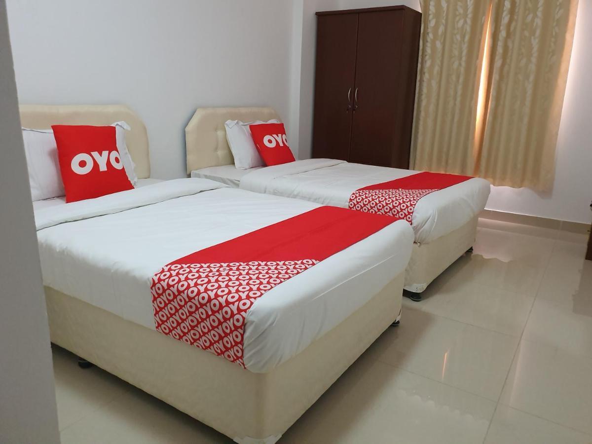 Oyo 104 Loban Hotel Apartment Seeb Exterior foto