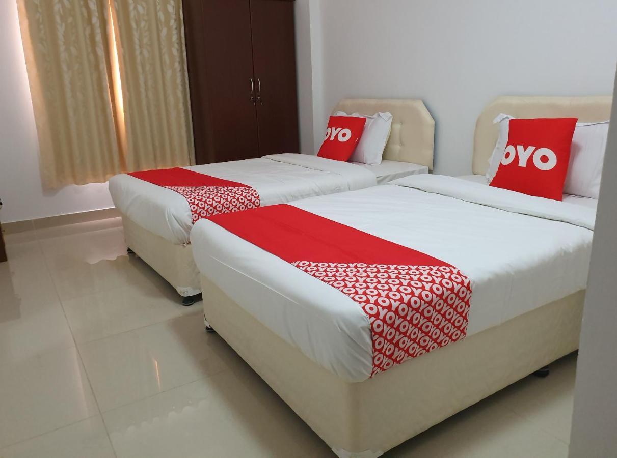 Oyo 104 Loban Hotel Apartment Seeb Exterior foto